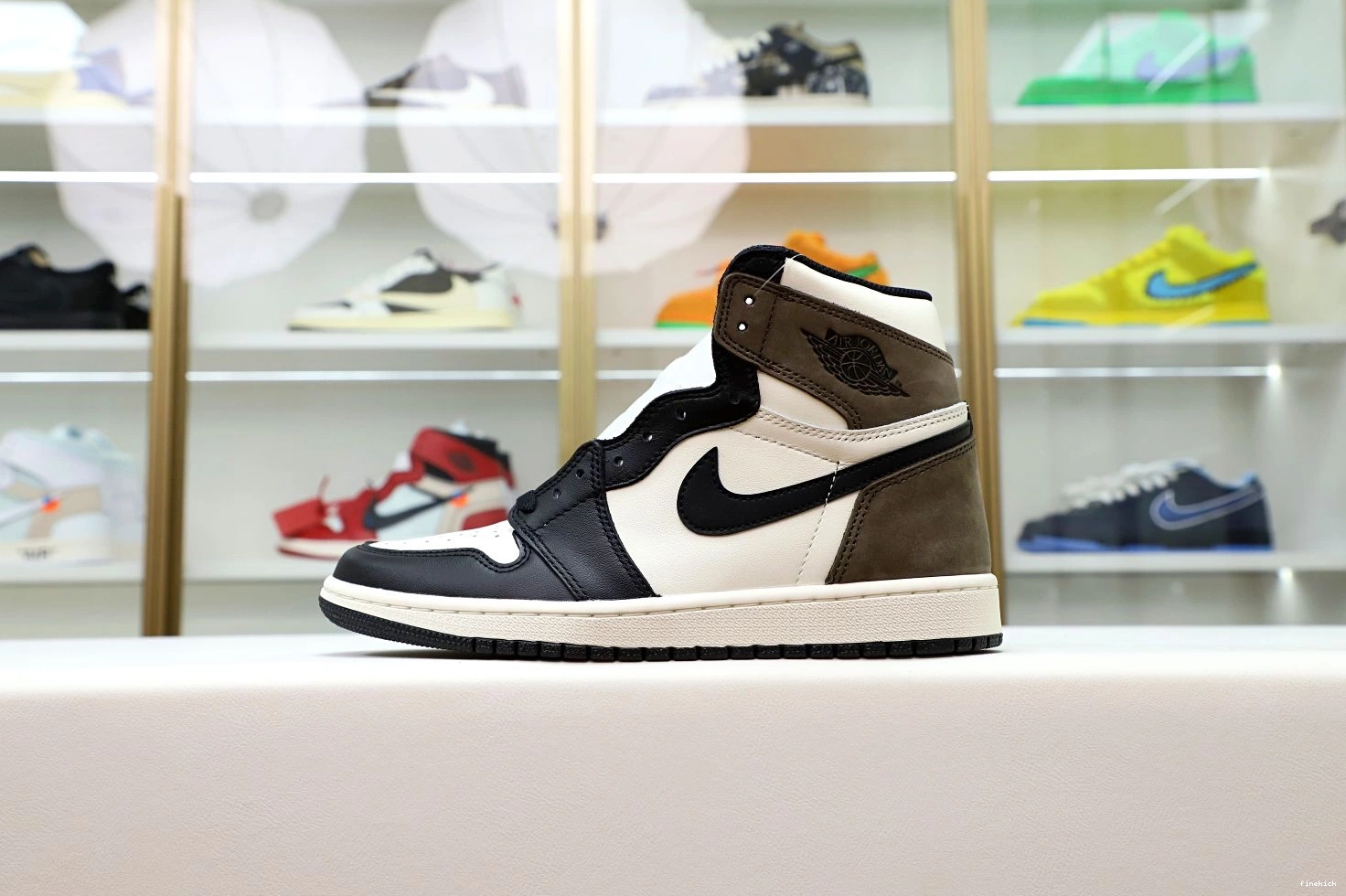 MOCHA' 'DARK JORDAN AIR OG RETRO HIGH 1 0710